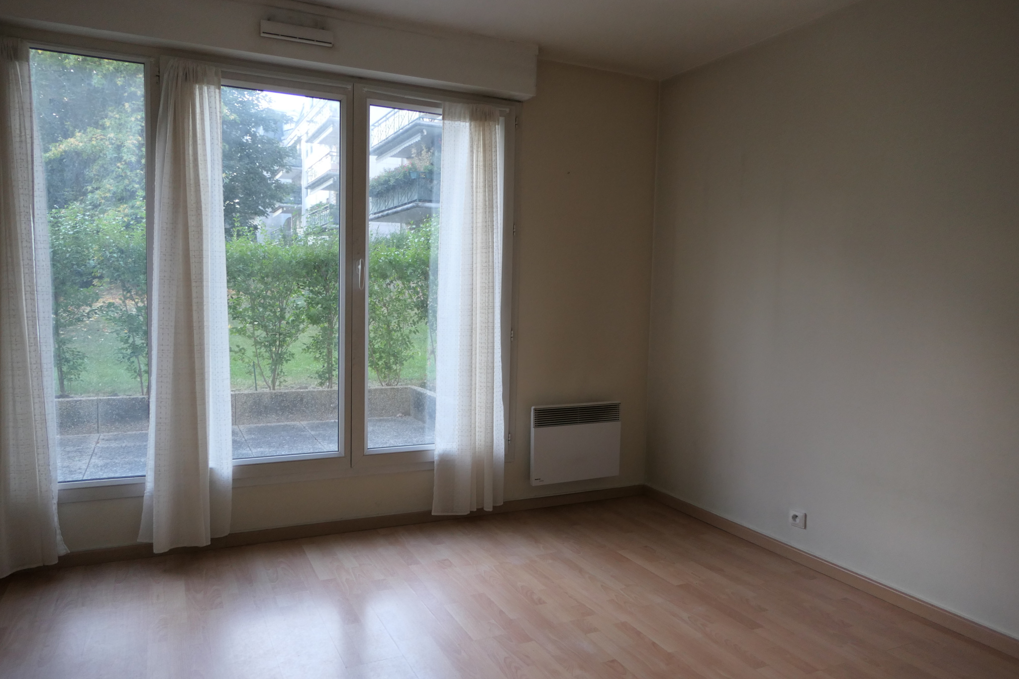 MAISONS ALFORT – CENTRE – STUDIO