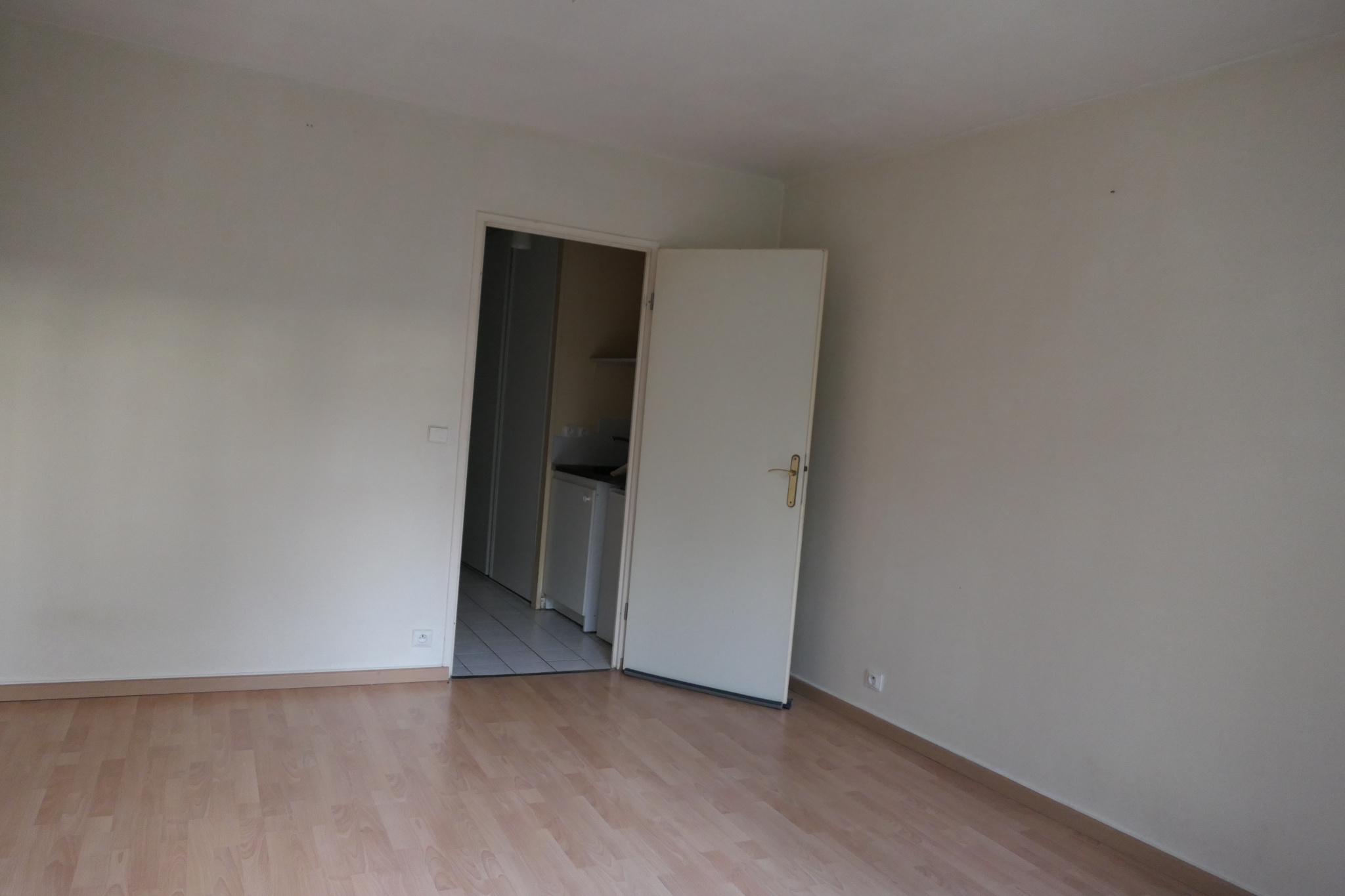 MAISONS ALFORT – CENTRE – STUDIO
