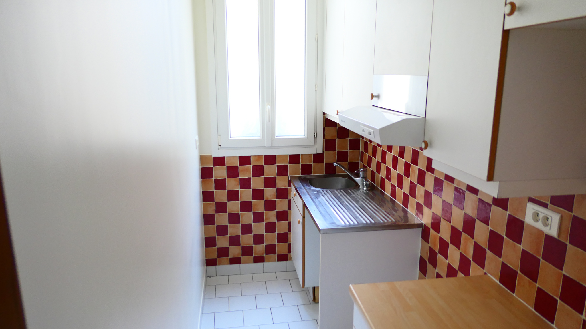 PARIS XIII – SALPETRIERE – 2 PIECES AVEC BALCON