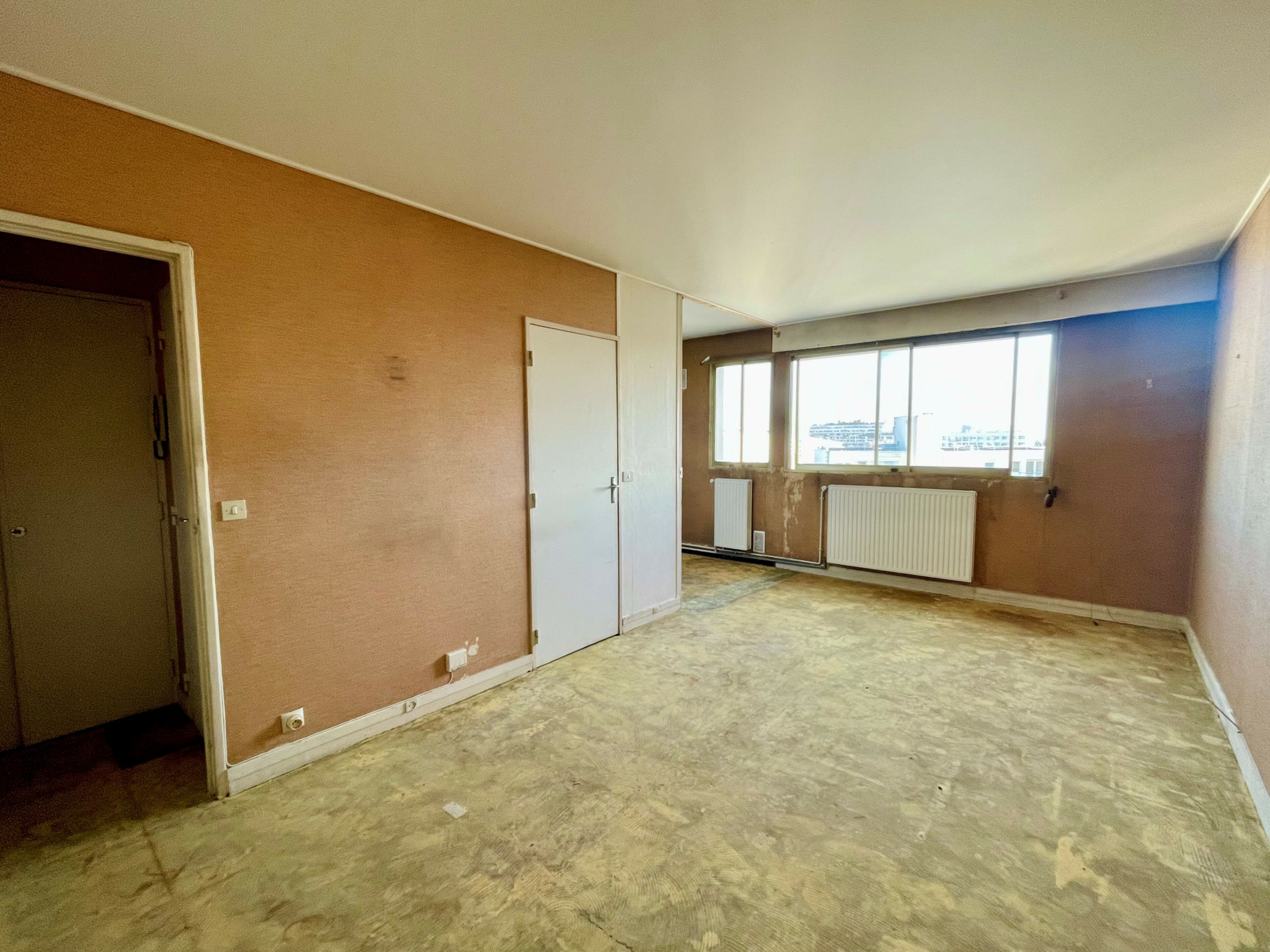 MONTROUGE – STUDIO – GRAND QUARTIER