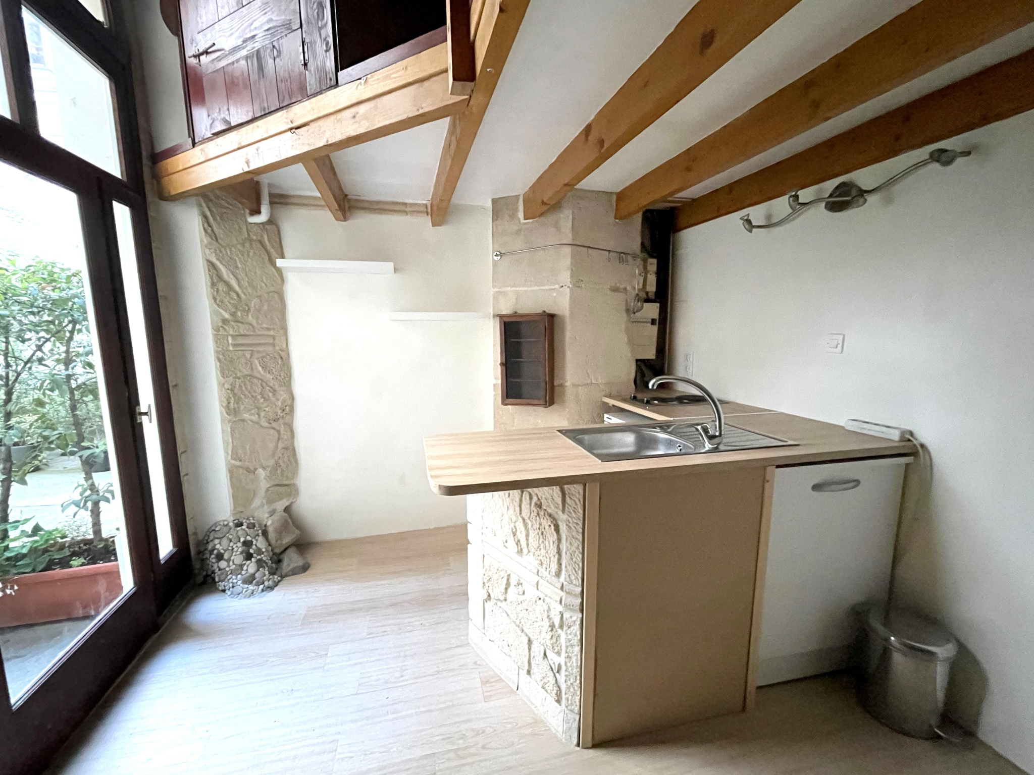 PARIS IX – FAUBOURG-MONTMARTRE – STUDIO