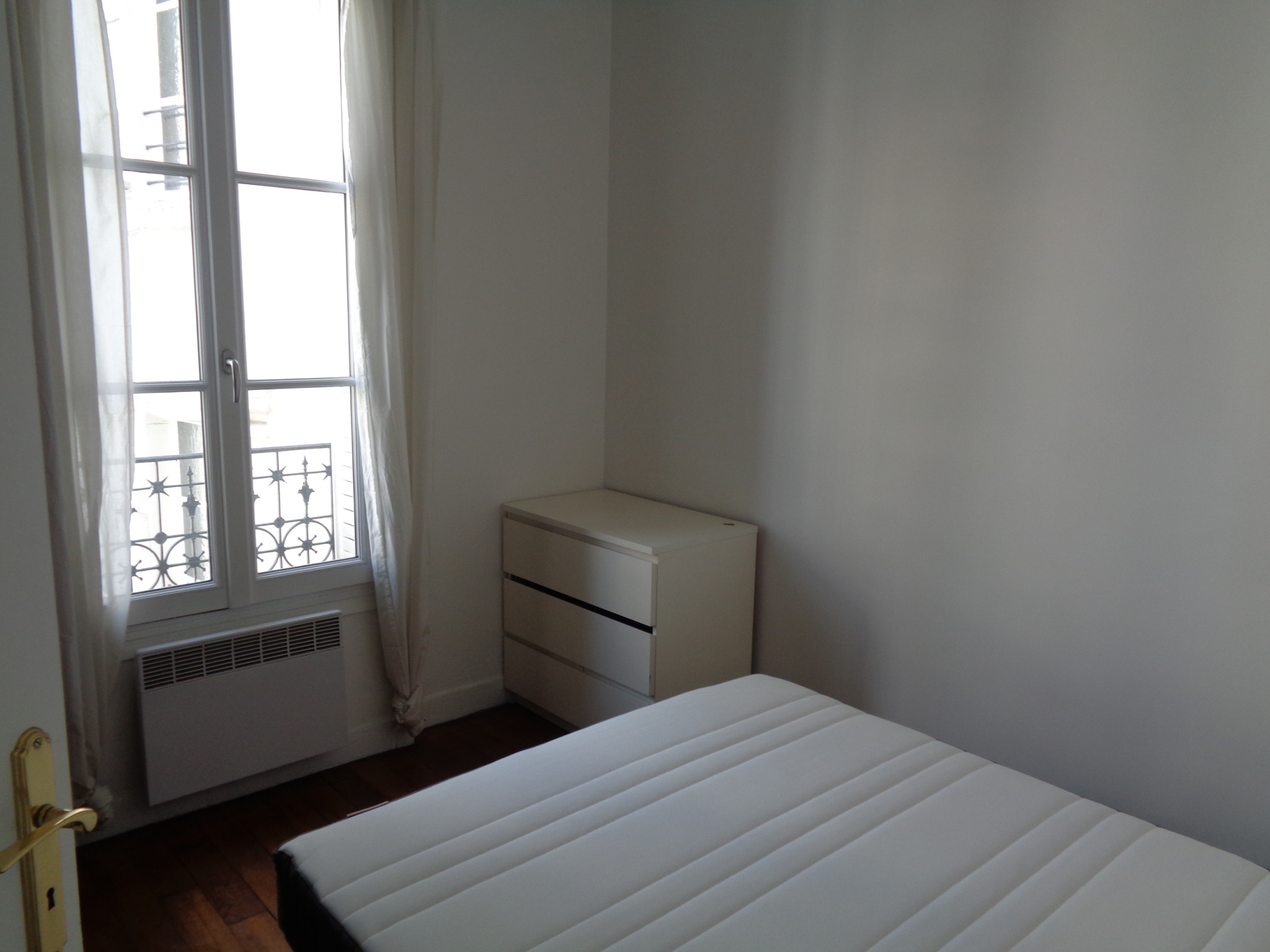 PARIS XV – CONVENTION- 2 PIECES MEUBLE